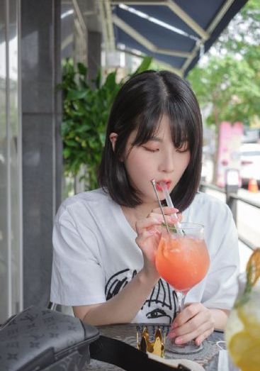美少妇中出系列_HD全集免费观看