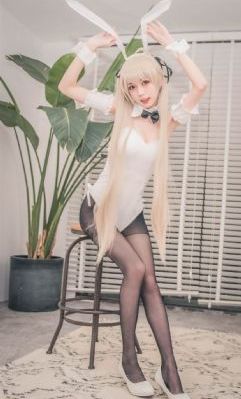 欧美ticktick裸体挠痒痒_高清手机在线观看